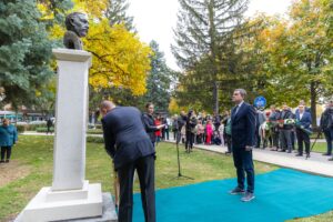 Паметник на Георги Раковски откриха в навечерието на Деня на Перник